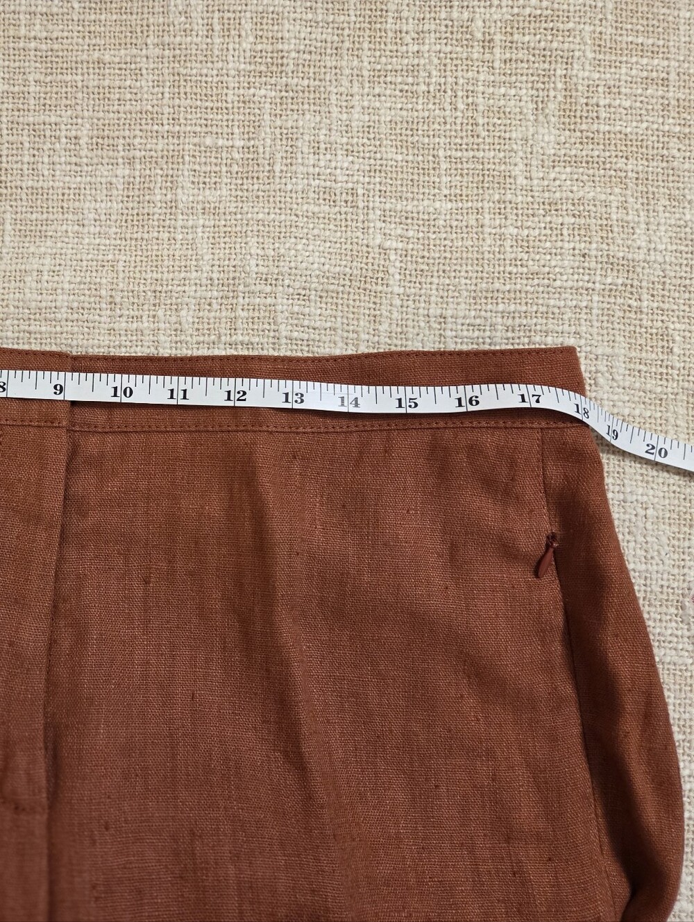 Akris Punto Wide-Leg High-Waist Pants in Burnt Orange - Picture 3 of 9
